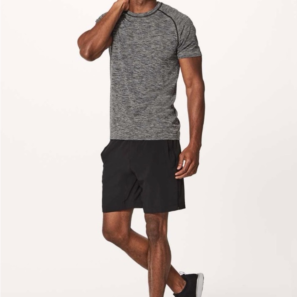 Black Lululemon Pace Breaker Short *9" Size L